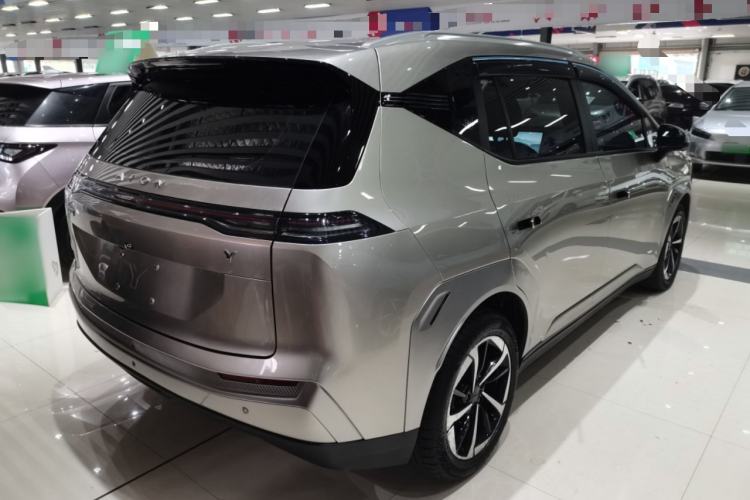 Used AION Y 2023 Younger Star Edition