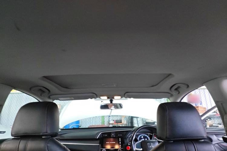 Used Honda Civic 2016 220TURBO CVT Luxury Edition
