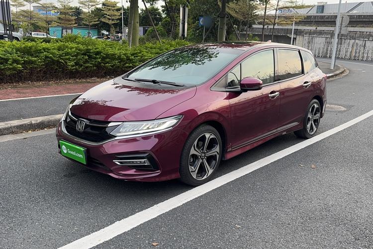 Used Honda Jade 2017 210TURBO CVT Luxury Edition 6 Seats
