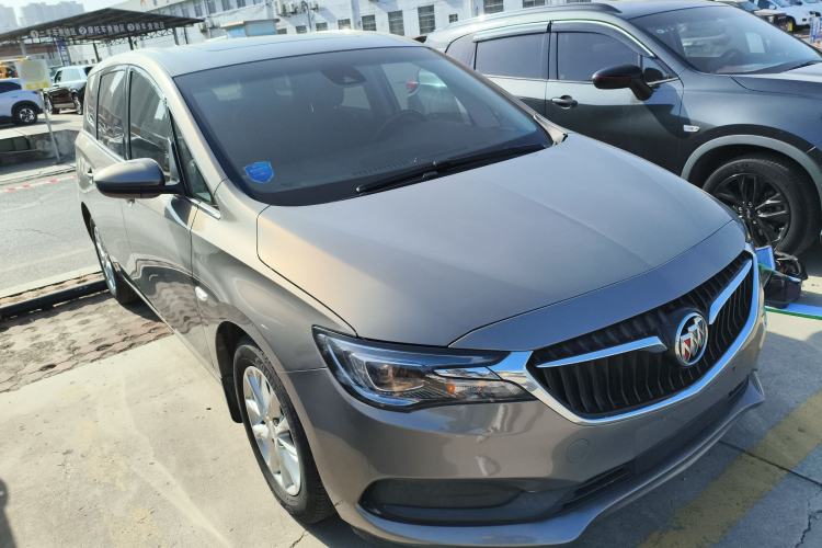 Used Buick GL6 2018 18T 6-Seater Luxury Model
