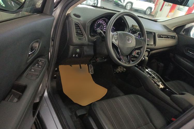 Used Honda Vezel 2017 1.8L CVT Front-Wheel Drive Pioneer Edition