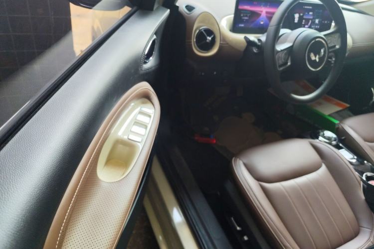 Used Wuling Bingo 2023 333 km Lingxi Connected+ Version
