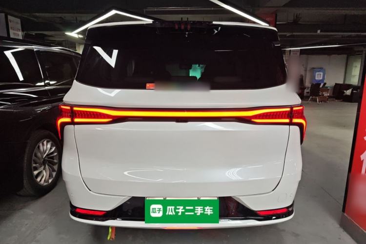 Used FORTHING Xinghai V9 2024 1.5TD 200km Chinese Knot Series Luxury Version