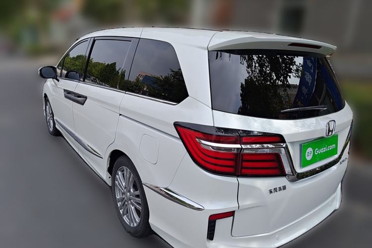 Used Honda Elysion 2016 2.4L Style Edition
