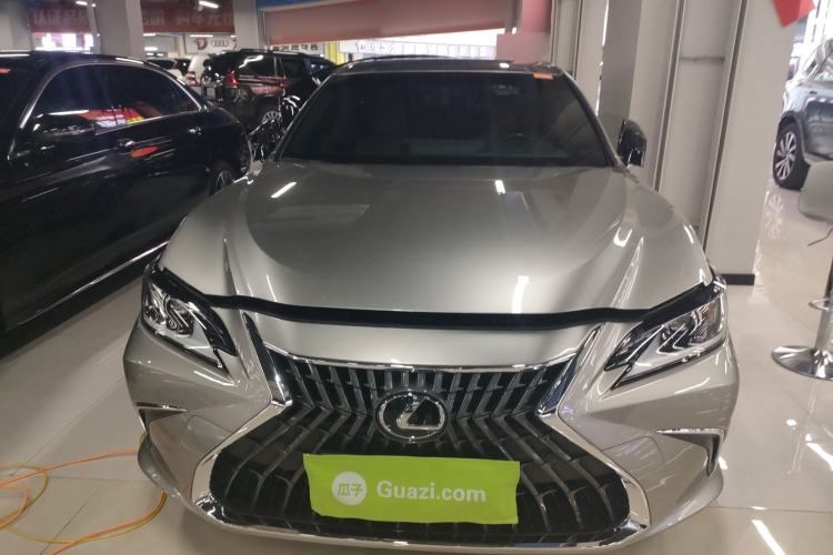 Used Lexus ES 2022 200 Excellence Edition