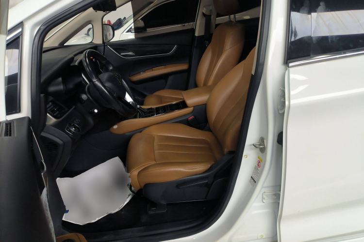 Used BYD Song MAX 2017 1.5T Automatic Smart Connect Elite 7-Seater
