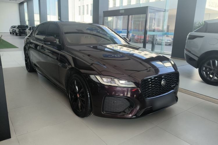 Used Jaguar XFL 2021 XFL 2.0T P250 All-Wheel-Drive Shimmering Black Sport Edition
