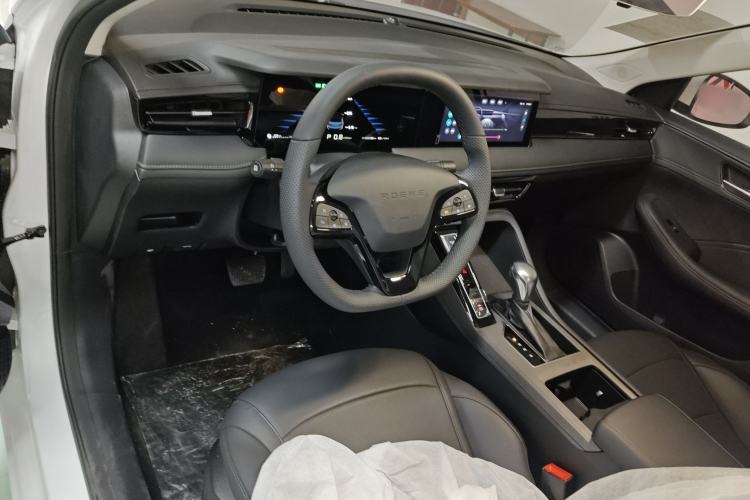 Used Roewe i5 2023 1.5L CVT Luxury Edition
