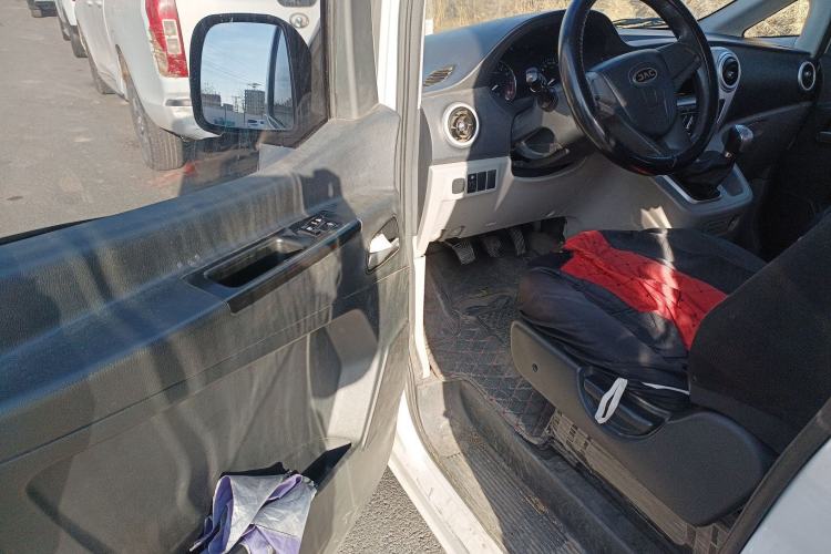 Used  M3 2018 1.6L Express Edition 7-Seater
