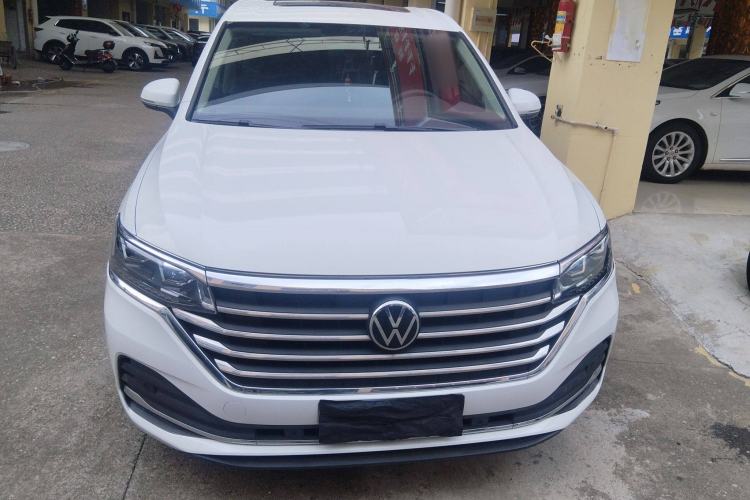 Used Volkswagen Viloran 2020 330TSI Business Edition
