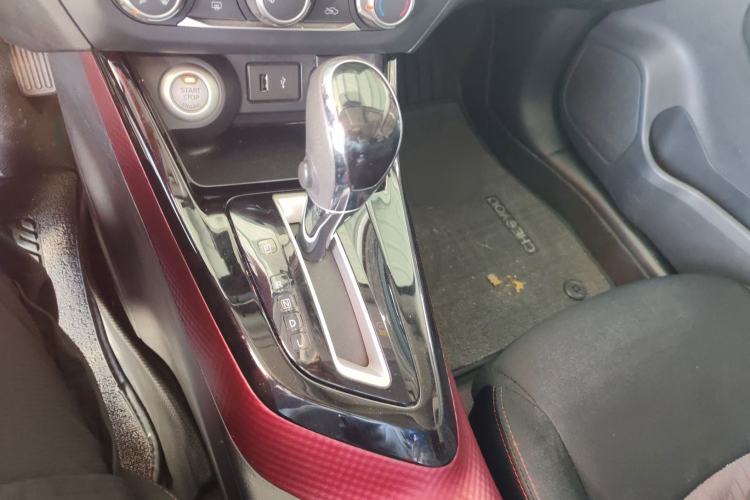 Used Nissan Lannia 2019 1.6L CVT Smart Connect Smart Cool Version China VI Standard
