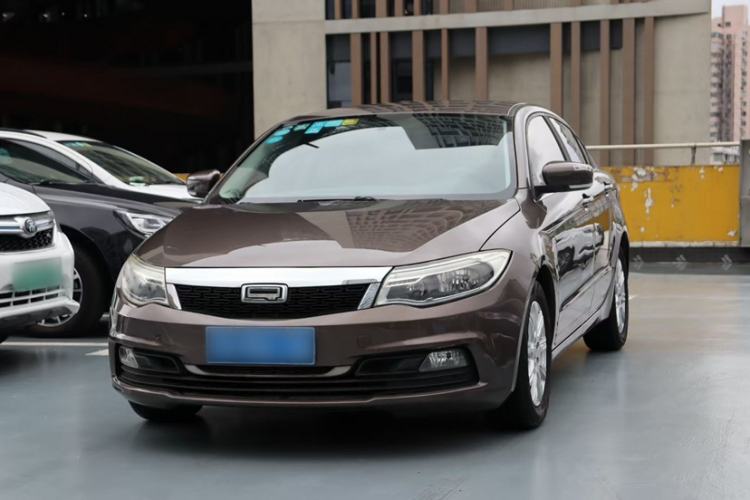 Used Qoros 3 2014 Sedan 1.6L Automatic Zhiyue Model
