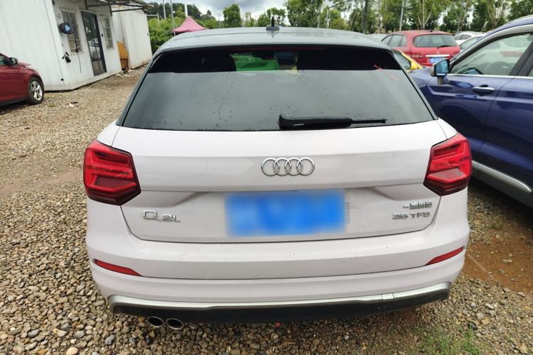 Used Audi Q2L 2021 35 TFSI Fashion Dynamic Model
