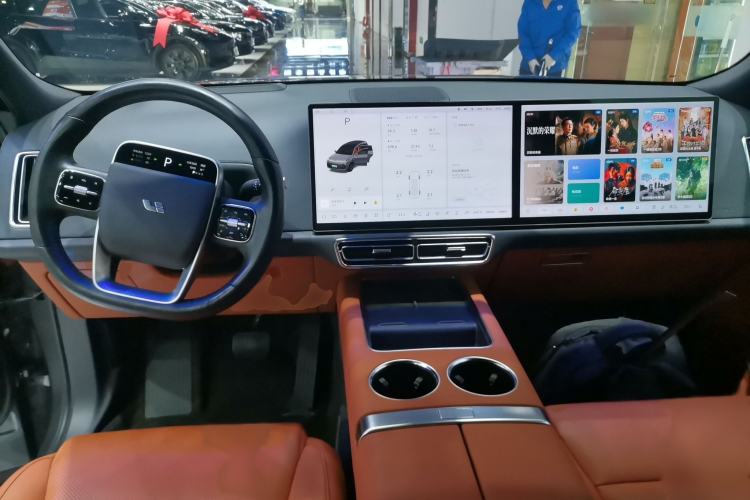 Used Li Auto L8 2023 Pro Model
