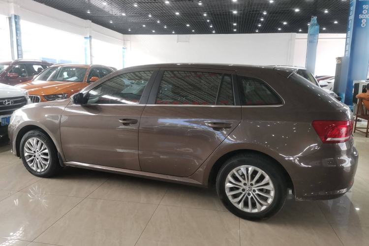 Used Volkswagen Gran Lavida 2013 1.4 TSI Automatic Luxury Model
