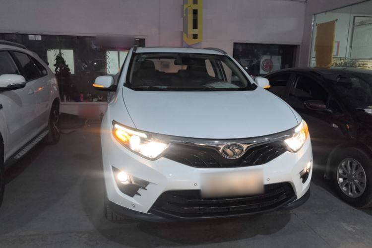 Used Soueast DX7 2017 1.5T Automatic Luxury Model
