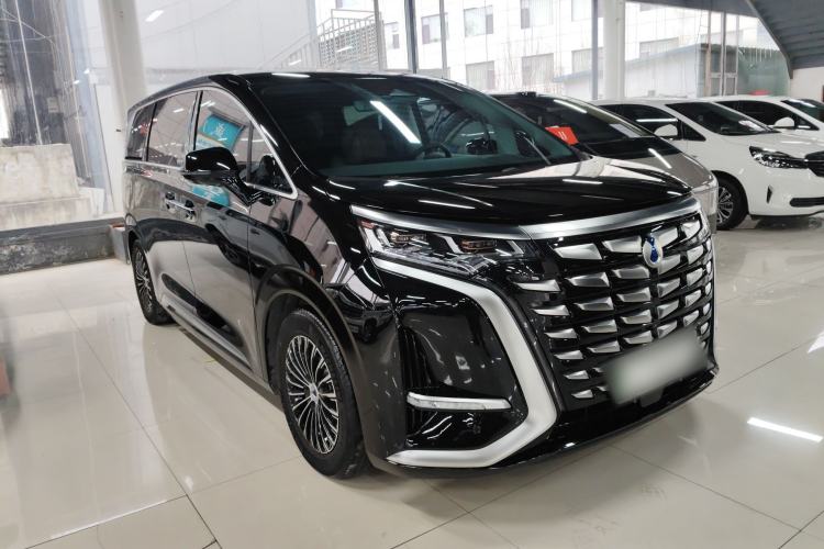 Used Denza D9 2022 DM-i 970 Four-Wheel Drive Flagship Model