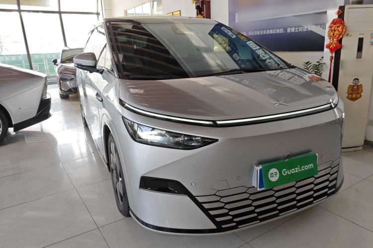 Used XPeng X9 2024 702 Ultra-Long Range Pro