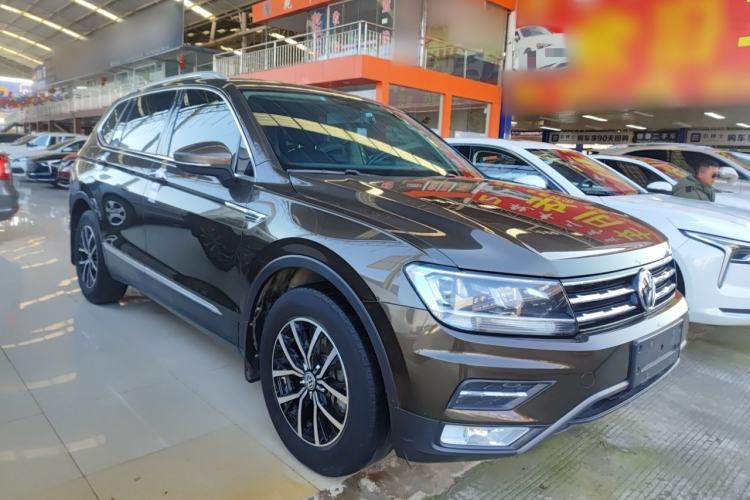 Used Volkswagen Tiguan L 2017 330TSI Automatic Two-Wheel Drive Comfort Edition
