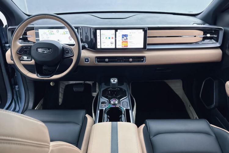 Used Geely Auto icon 2023 1.5TD Chocolate Smoothie Edition
