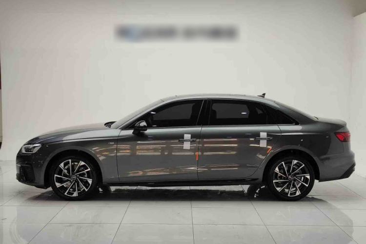 Used Audi A4L 2023 40 TFSI Luxury Dynamic Model
