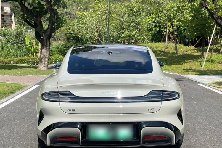 Used  SU7 2024 Rear-Drive Ultra-Long Range Advanced Pro-Level Intelligent Driving Version
