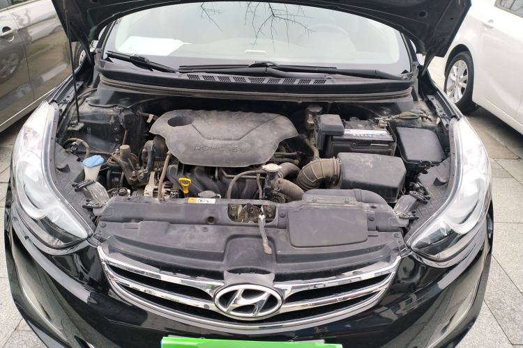 Used Hyundai Elantra 2013 1.6L Automatic Luxury Model
