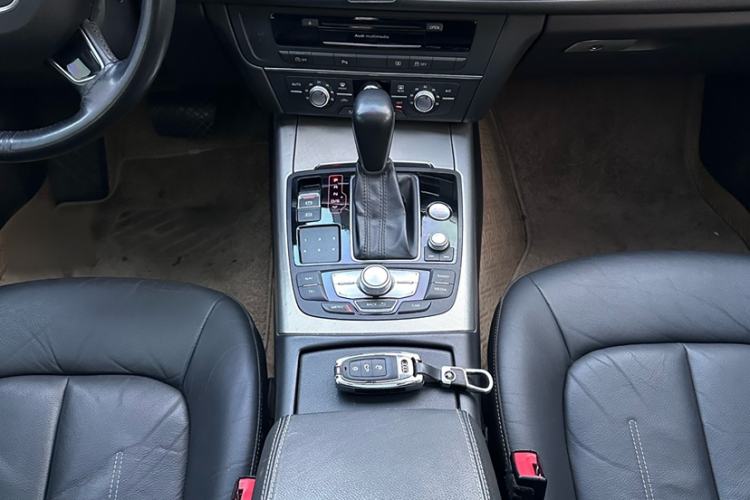 Used Audi A6L 2018 30th Anniversary Edition 35 TFSI Fashion Model