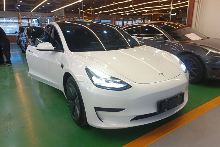 Used Tesla Model 3 2022 Rear-Wheel-Drive Version
