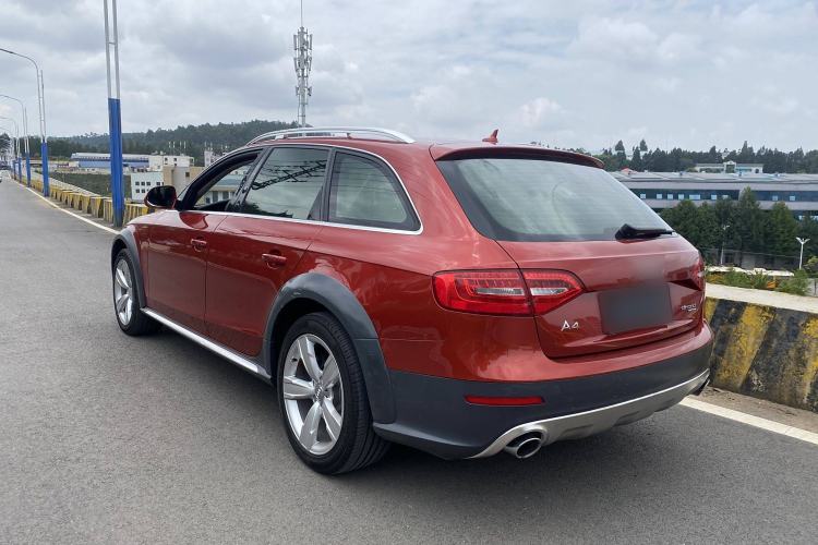 Used Audi A4 2014 40 TFSI allroad quattro
