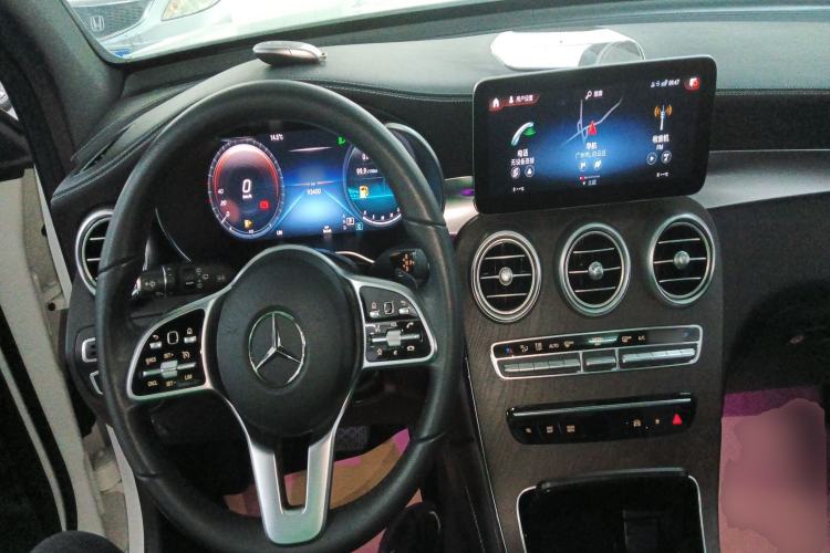 Used Mercedes-Benz GLC 2021 GLC 260 L 4MATIC Luxury Model
