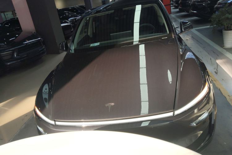 Used Tesla Model Y 2025 Rear-Wheel-Drive Version
