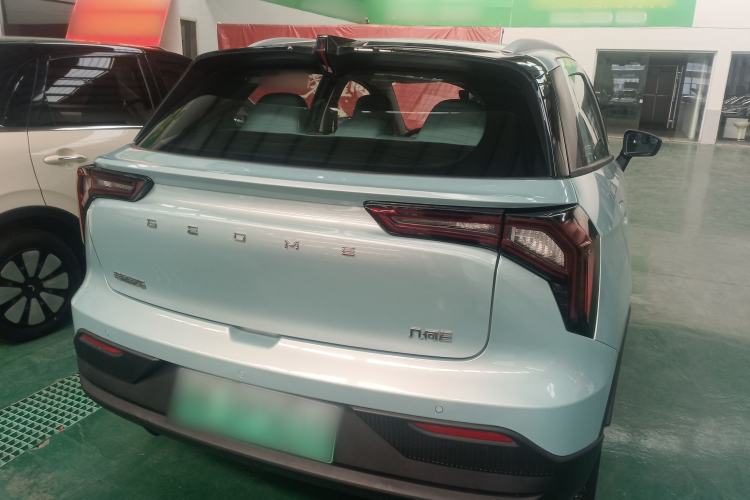 Used Geometry E Firefly 2024 301km Starlight