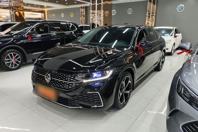 Used Volkswagen Passat 2024 330TSI Starry Elite Edition
