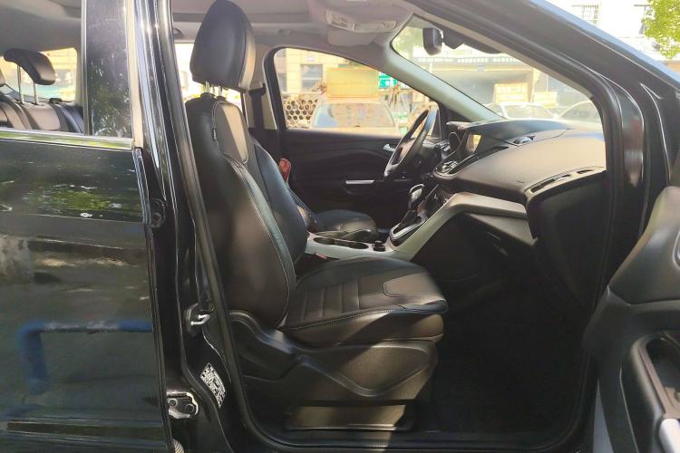 Used Ford Kuga 2013 1.6L GTDi Two-Wheel-Drive Trend Model
