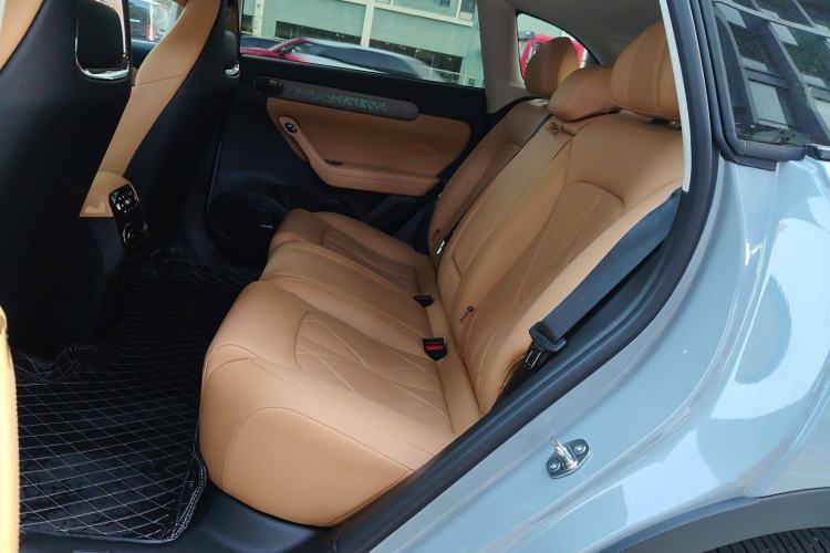 Used Leapmotor C11 2024 All-Electric 580 Luxury Edition
