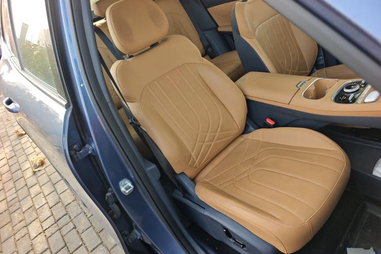 Used  Galaxy Xingjian 7 EM-i 2025 120km Flagship Edition
