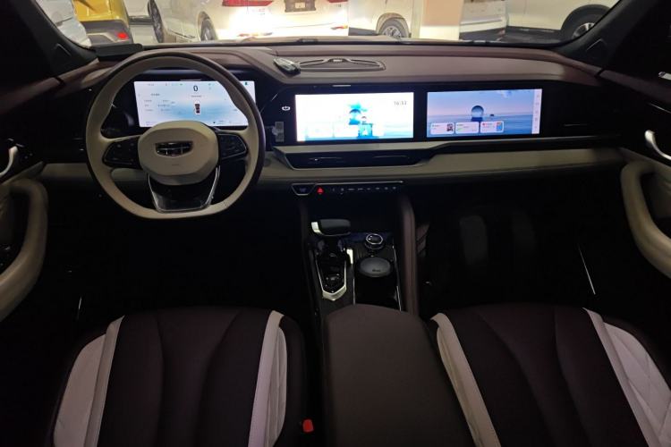 Used Geely Auto Monjaro L 2024 2.0TD High-Power Automatic Two-Wheel Drive Yunqi Version
