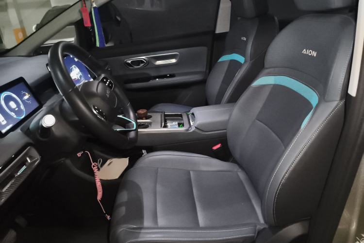 Used AION Y 2023 Younger Star Edition
