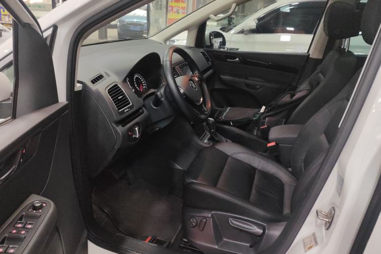 Used Volkswagen Sharan 2016 380TSI Luxury 7-Seater
