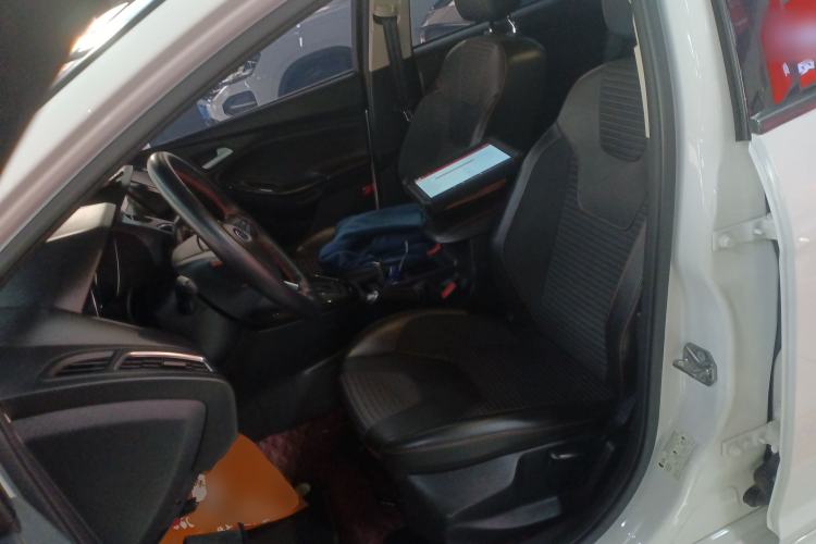 Used Ford Focus 2017 1.5T CTCC White and Black Limited Edition
