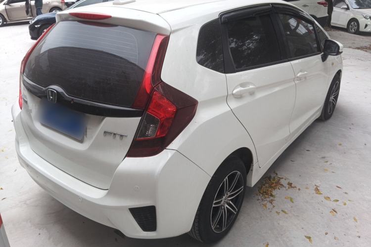 Used Honda Fit 2016 1.5L LXS CVT Comfort Sunroof Version