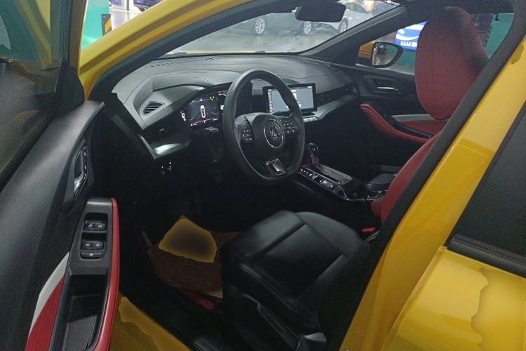 Used MG 5 2021 Revised Version 180 DVVT CVT Youth Luxury Edition
