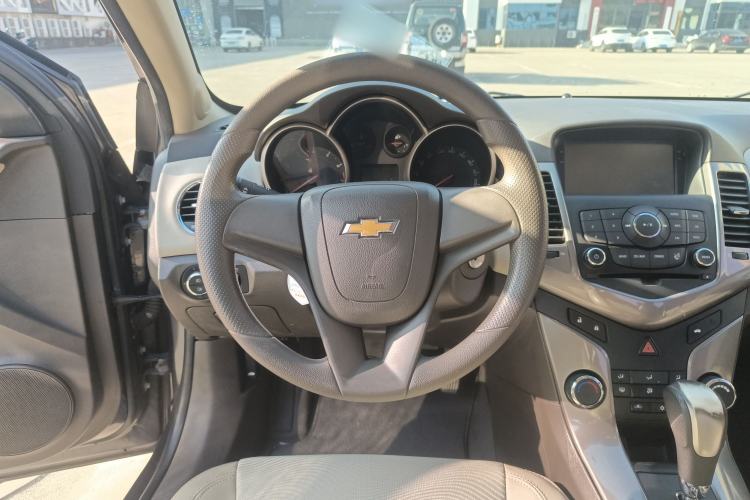 Used Chevrolet Cruze 2015 1.5L Classic SE AT