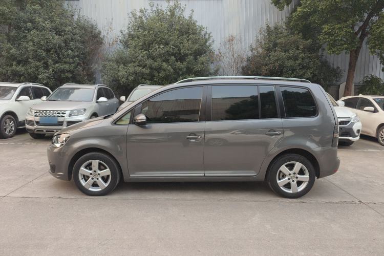 Used Volkswagen Touran 2013 1.4T DSG Comfort Edition 5-Seater
