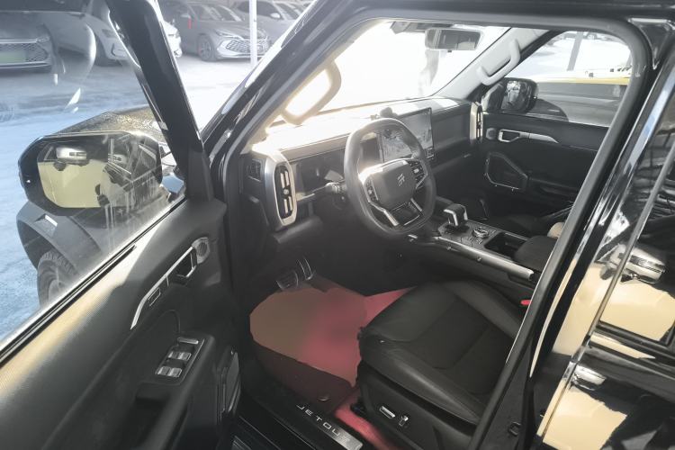 Used JETOUR Traveler 2023 2.0T All-Wheel-Drive CrossPRO
