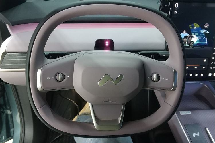 Used ONVO L60 2024 60 kWh Rear-Drive Version