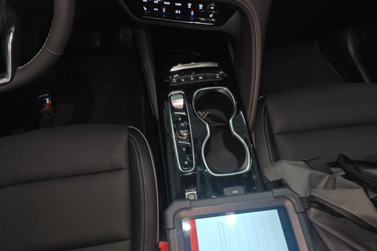 Used Buick Envision 2021 Encore Plus 652T Five-Seat All-Wheel-Drive Luxury Model
