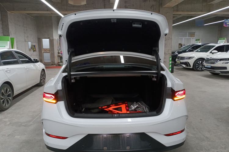 Used BYD Qin PLUS 2025 EV Smart Drive Edition 510KM Leading Model
