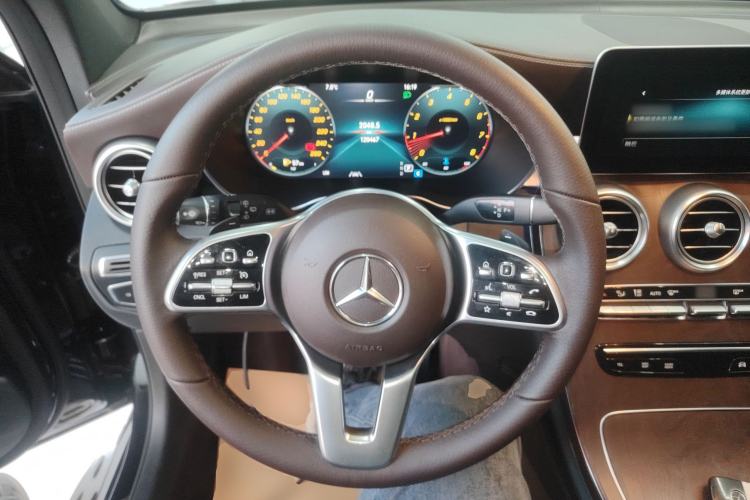 Used Mercedes-Benz GLC 2020 Facelift GLC 300 L 4MATIC Dynamic Edition
